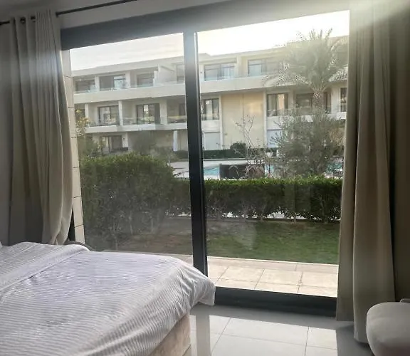G Cribs Nyaraló *
